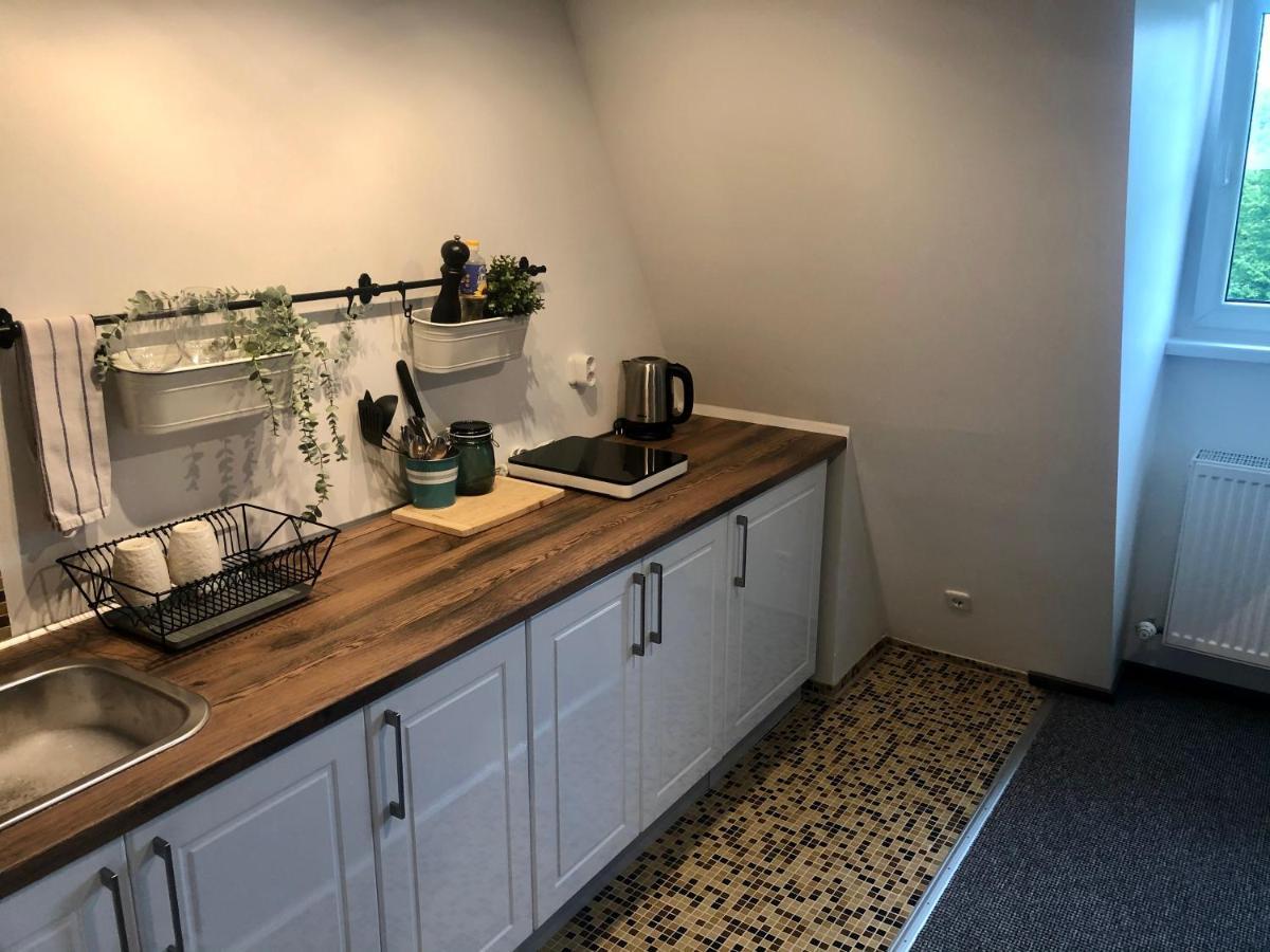 Ramer Tower Apartment In Old Town รีกา ภายนอก รูปภาพ